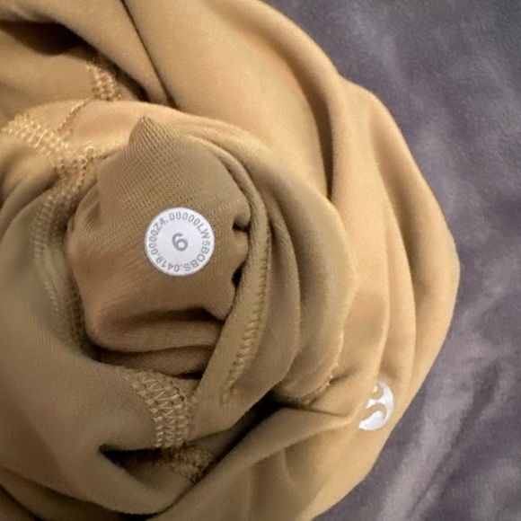 Lululemon Leggings 6 26 in - Picture 4 of 4